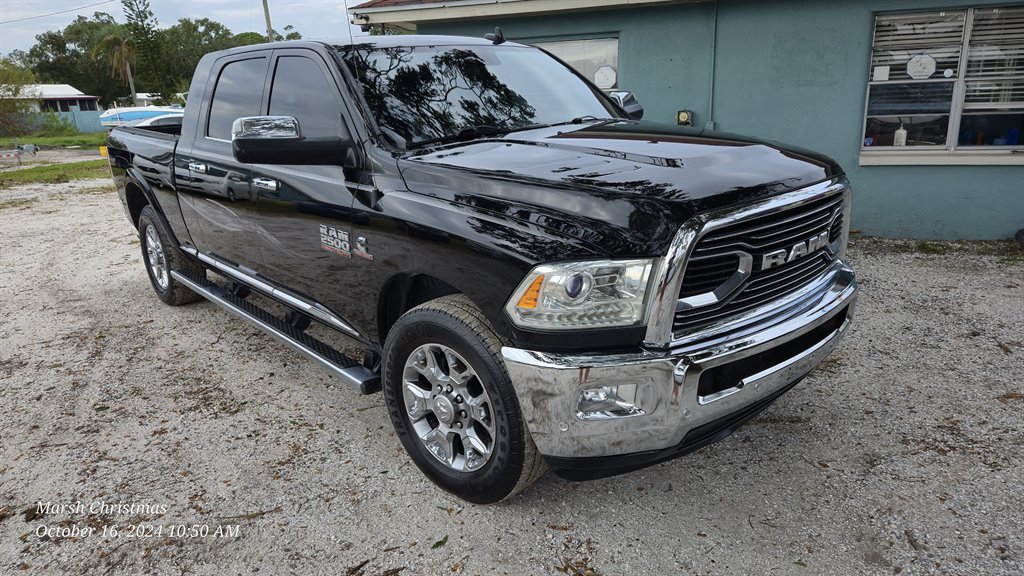 2016 RAM Ram 2500 Pickup Laramie Limited photo 3