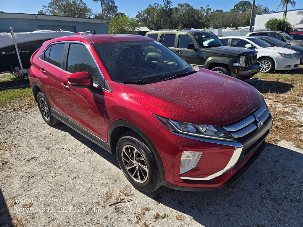 2020 Mitsubishi Eclipse Cross ES photo 3