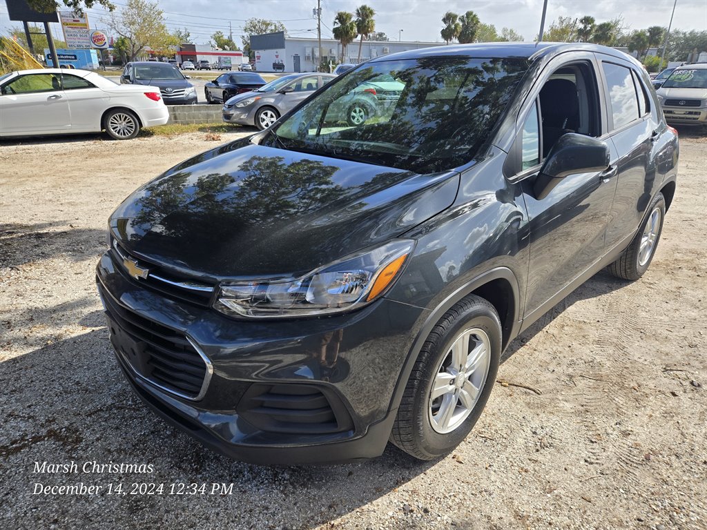 2019 Chevrolet Trax LS photo 5