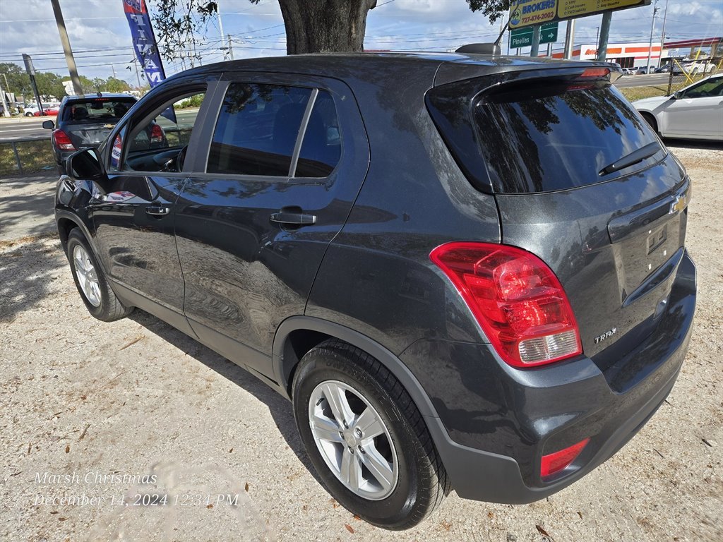 2019 Chevrolet Trax LS photo 7